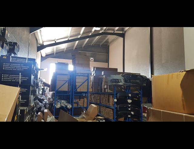 325M² WAREHOUSE TO LET IN RIVERGATE